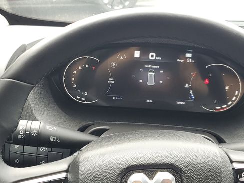 Used 2025 RAM ProMaster 3500 w/ Quick Order Package 22G SLT image 9