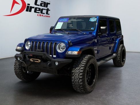 Used 2019 Jeep Wrangler Unlimited Sahara AWD/4WD image 5