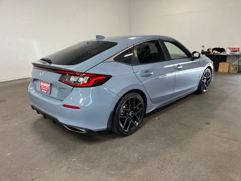 Used 2023 Honda Civic Sport Touring image 3
