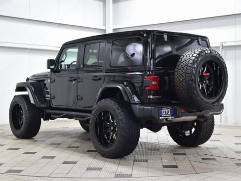 Used 2021 Jeep Wrangler Unlimited Sahara image 5