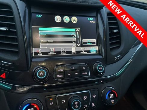 Used 2015 Chevrolet Impala LTZ image 12