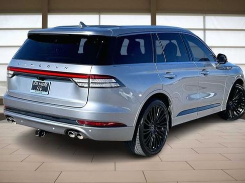 Used 2020 Lincoln Aviator Black Label image 2