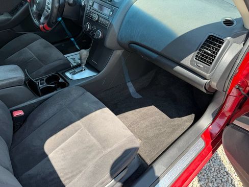 Used 2009 Nissan Altima 2.5 S FWD image 15