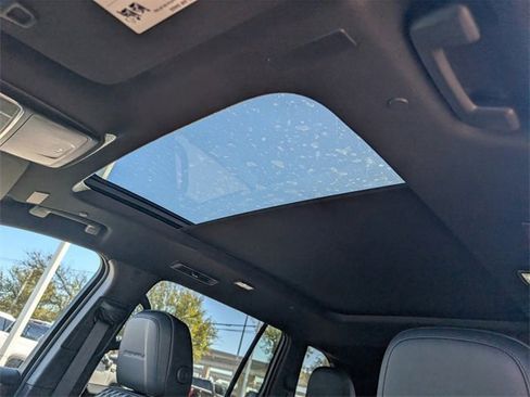 New 2026 GMC Acadia Denali w/ Super Cruise Package image 18