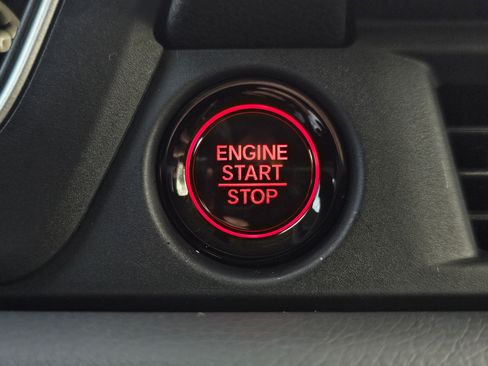 New 2025 Honda Pilot EX-L image 37