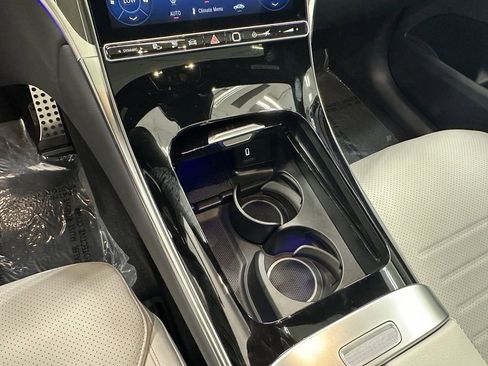 New 2026 Mercedes-Benz GLC 350e 4MATIC image 33