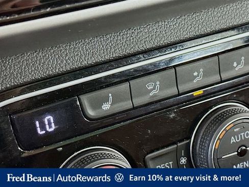 Used 2023 Volkswagen Atlas SE w/ Panoramic Sunroof Package AWD/4WD image 20