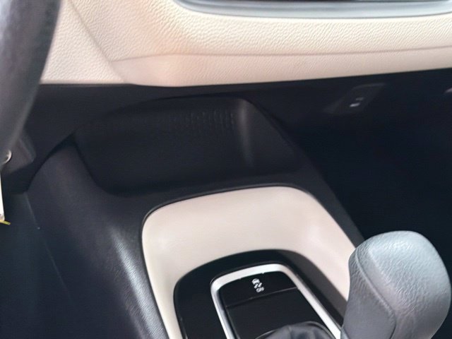Used 2026 Toyota Corolla LE FWD image 24