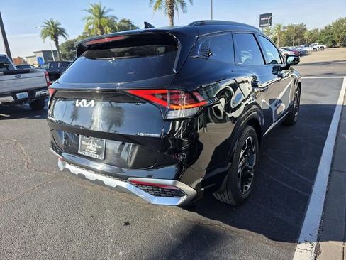 Used 2024 Kia Sportage SX image 6