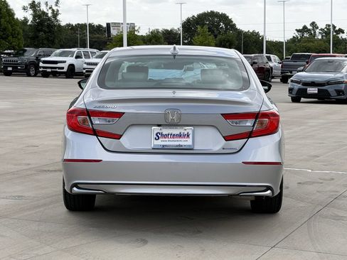 Used 2020 Honda Accord EX-L image 4