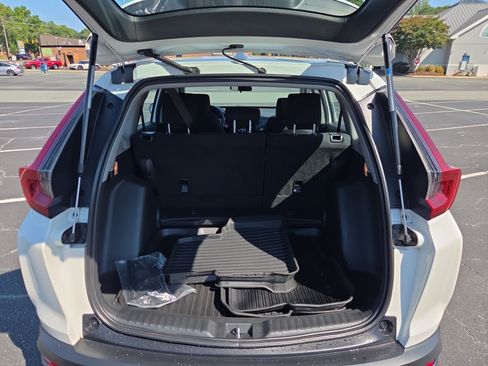 Used 2021 Honda CR-V Special Edition image 15