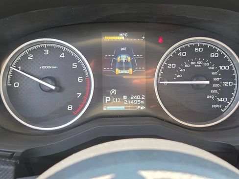 Used 2024 Subaru Forester Premium AWD/4WD image 21