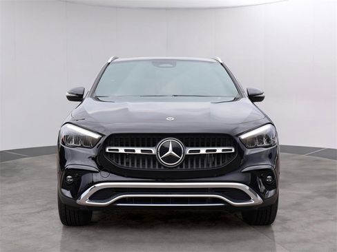Used 2025 Mercedes-Benz GLA 250 4MATIC image 2