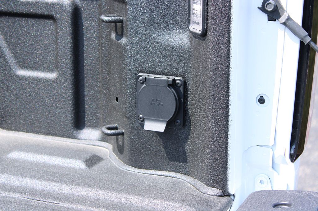 Used 2026 GMC Sierra 1500 Elevation w/ Elevation Select Package AWD/4WD image 19