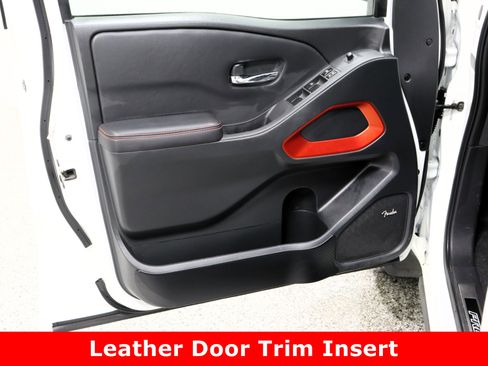 Used 2023 Nissan Frontier PRO-4X w/ Pro-4X Premium Package image 12