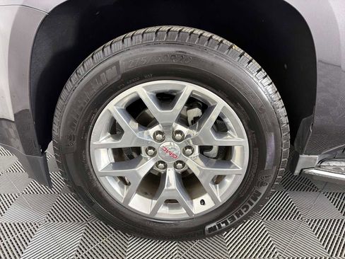 Used 2016 GMC Yukon XL SLT w/ Open Road Package image 9