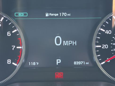 Used 2022 Kia Telluride SX FWD image 2