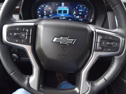 Used 2024 Chevrolet Tahoe Z71 AWD/4WD image 14