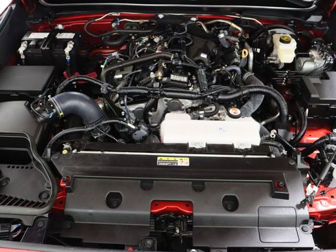 Used 2025 Toyota Tacoma SR5 image 37