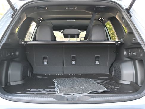 Certified 2025 Subaru Forester Premium w/ Convenience Package #2 image 34