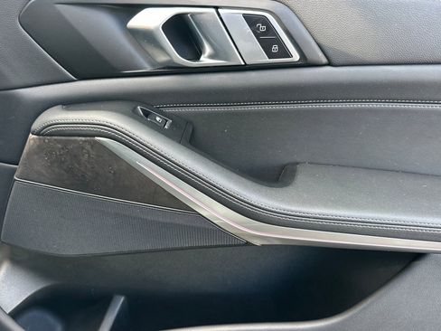 Used 2023 BMW X5 xDrive40i w/ Premium Package image 21