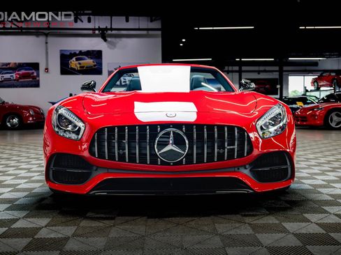 Used 2018 Mercedes-Benz AMG GT C image 32