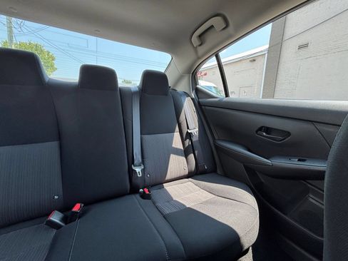 Used 2025 Nissan Sentra SV FWD image 35