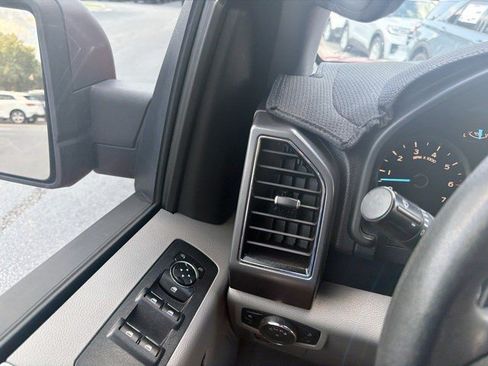 Used 2018 Ford F150 XLT RWD image 22