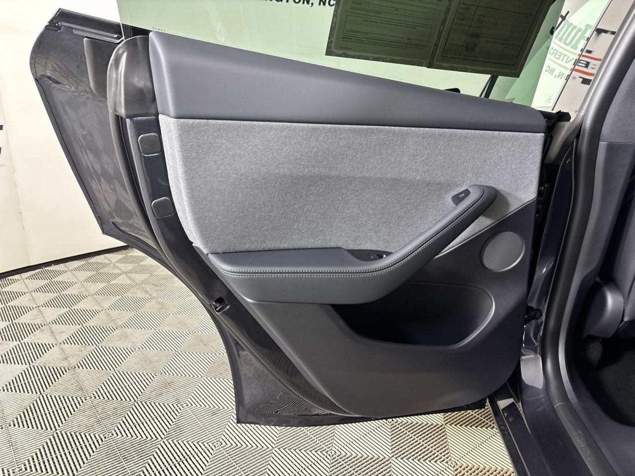 Used 2026 Tesla Model Y 2WD image 14