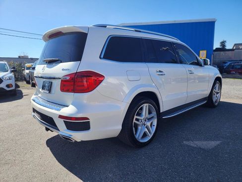 Used 2016 Mercedes-Benz GL 550 4MATIC image 5