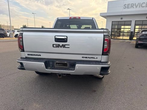 Used 2018 GMC Sierra 1500 Denali w/ Denali Ultimate Package AWD/4WD image 7