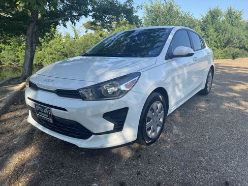 Used 2022 Kia Rio LX FWD image 11