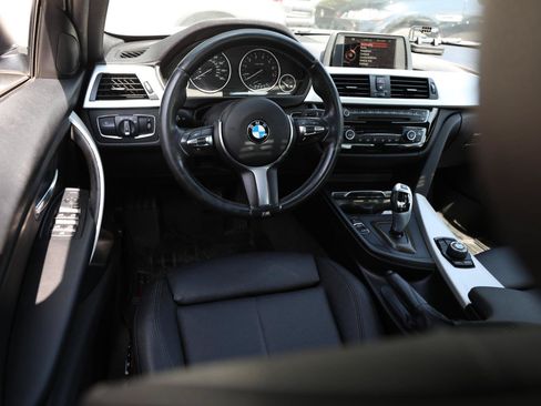 Used 2016 BMW 320i xDrive Sedan AWD/4WD image 14