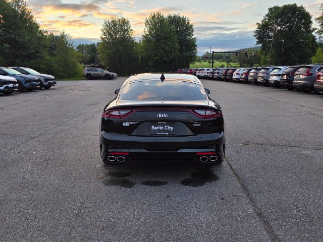 Used 2019 Kia Stinger GT1 AWD/4WD image 7
