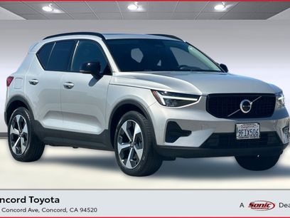 Used 2024 Volvo XC40 B5 Core