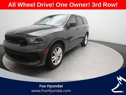 Used 2023 Dodge Durango GT image 1