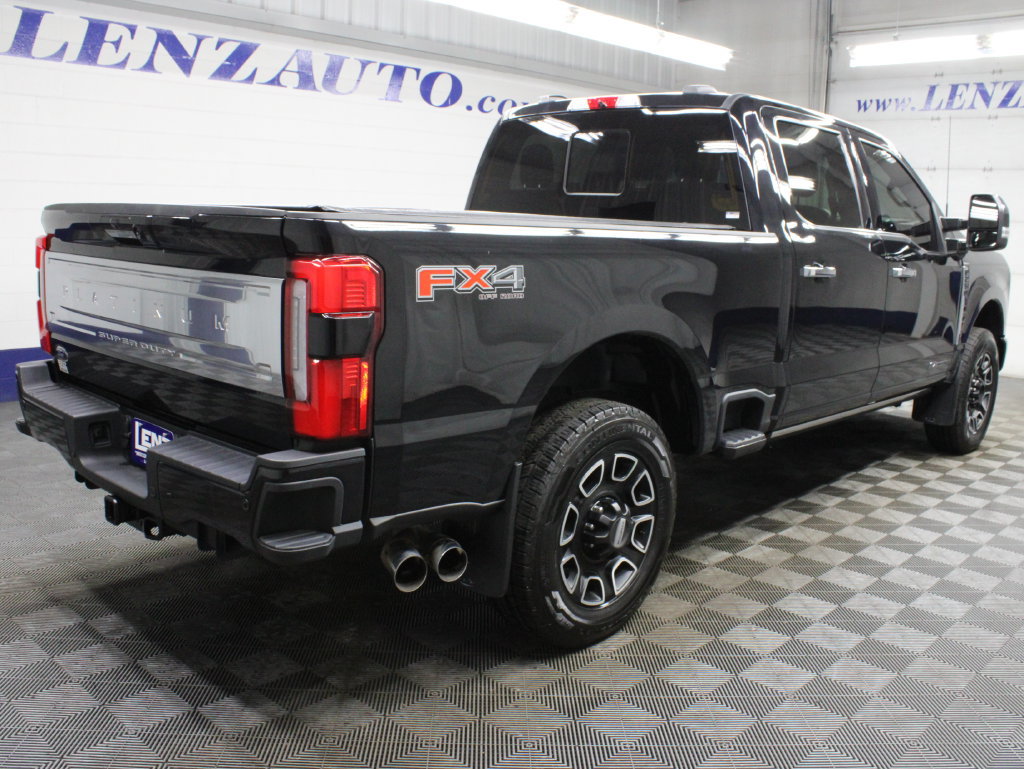 Used 2024 Ford F250 Platinum w/ FX4 Off-Road Package AWD/4WD image 6