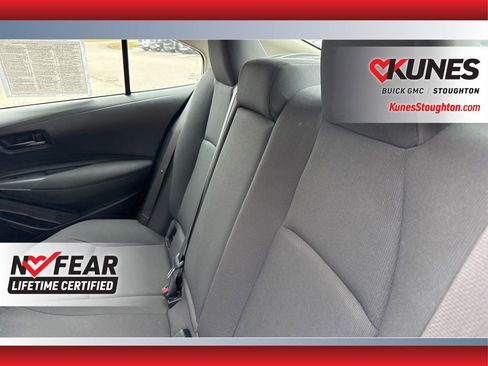 Used 2023 Toyota Corolla LE image 31