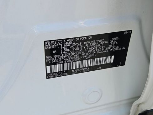 Used 2013 Toyota RAV4 LE image 29