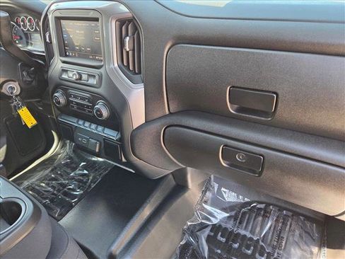 Used 2022 Chevrolet Silverado 2500 W/T w/ WT Convenience Package image 19