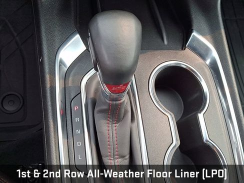 Used 2023 Chevrolet Traverse RS w/ LPO, Floor Liner Package AWD/4WD image 21