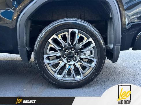Used 2024 GMC Sierra 1500 Denali Ultimate AWD/4WD image 19