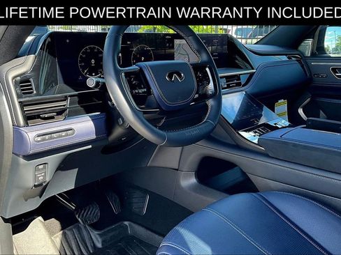 Certified 2026 INFINITI QX80 4WD w/ Sport Exterior Package image 17