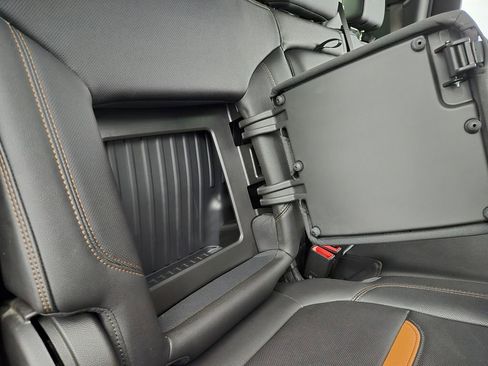 Used 2021 GMC Sierra 1500 AT4 w/ AT4 Premium Package image 43