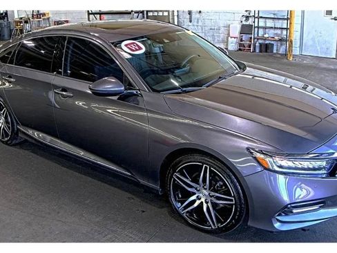 Used 2019 Honda Accord Touring image 1