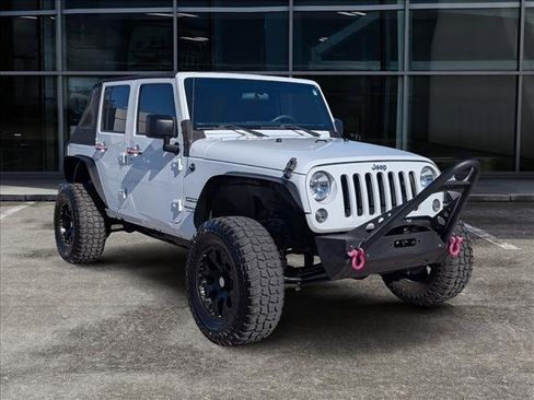 Used 2018 Jeep Wrangler Unlimited Sport w/ Max Tow Package image 2