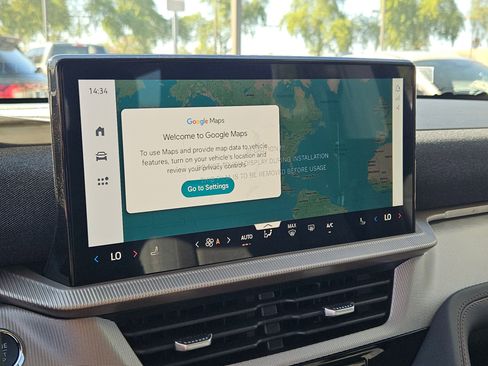 New 2025 Ford Explorer Active image 13