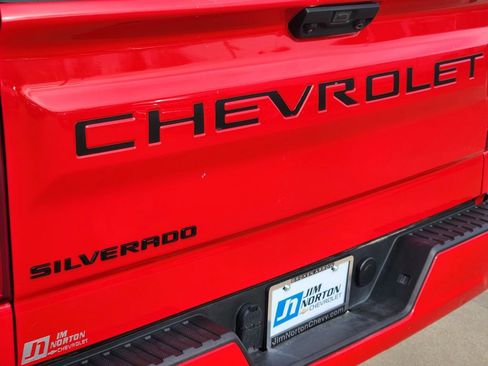 Used 2023 Chevrolet Silverado 1500 Custom w/ LPO, Dark Essentials Package image 15