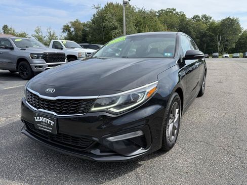Used 2020 Kia Optima LX FWD image 2