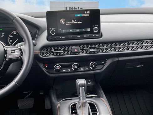 Used 2025 Honda HR-V Sport image 16